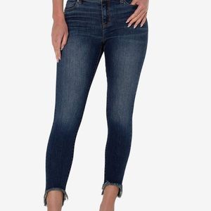 NWT Liverpool piper hugger ankle fray jeans